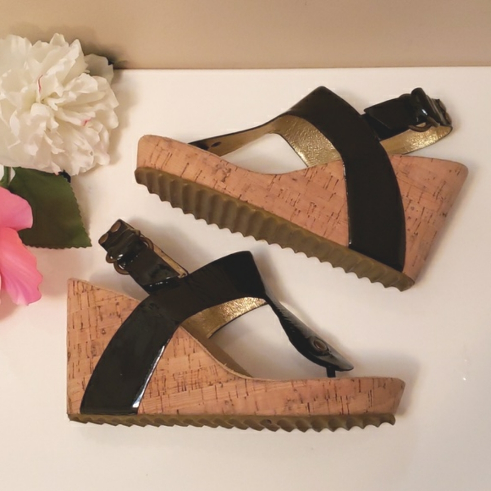 Daniblack Cork Wedge black patent Leather Sandals 7 EUC